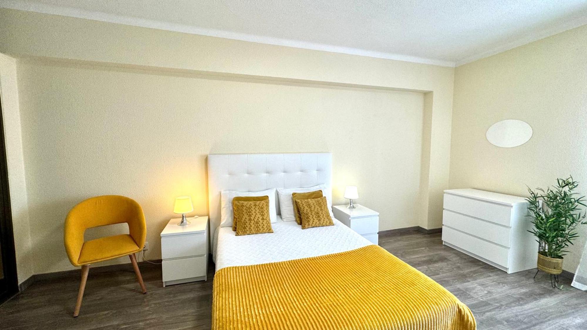 Praia Da Rocha, 5-F, Charming Apartment With Air Conditioning - Patio Da Rocha By Ig Portimao Exterior photo